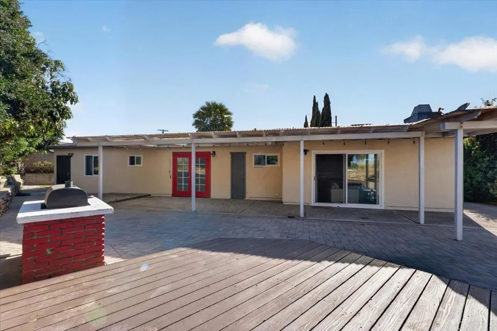 4789 Andalusia Avenue San Diego, CA 92117