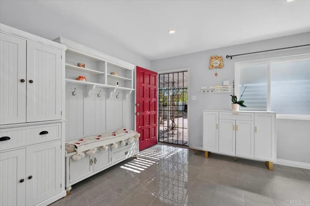 4789 Andalusia Avenue San Diego, CA 92117