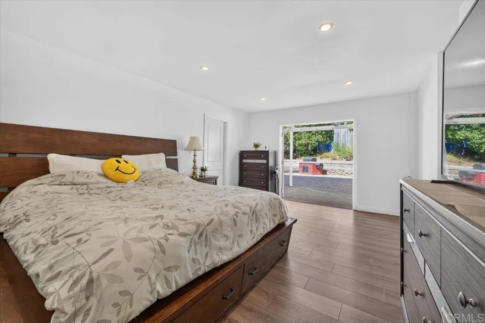 4789 Andalusia Avenue San Diego, CA 92117