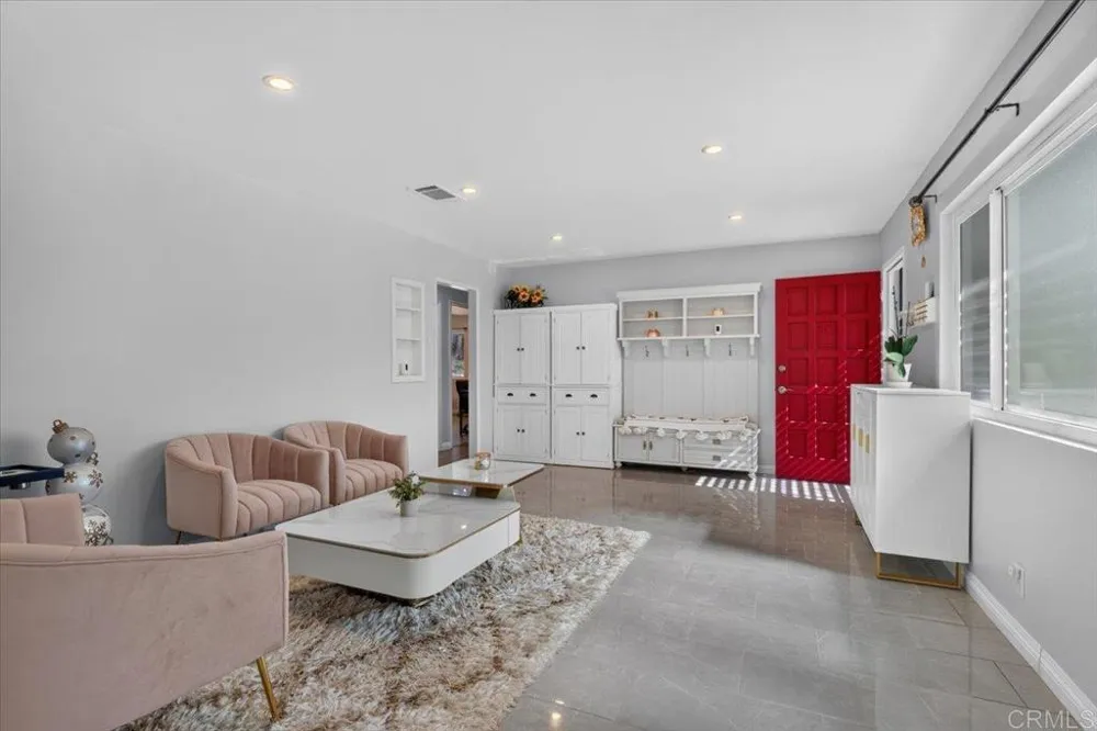 4789 Andalusia Avenue San Diego, CA 92117