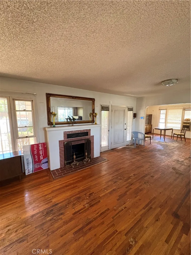 102 E 7th Escondido, CA 92025