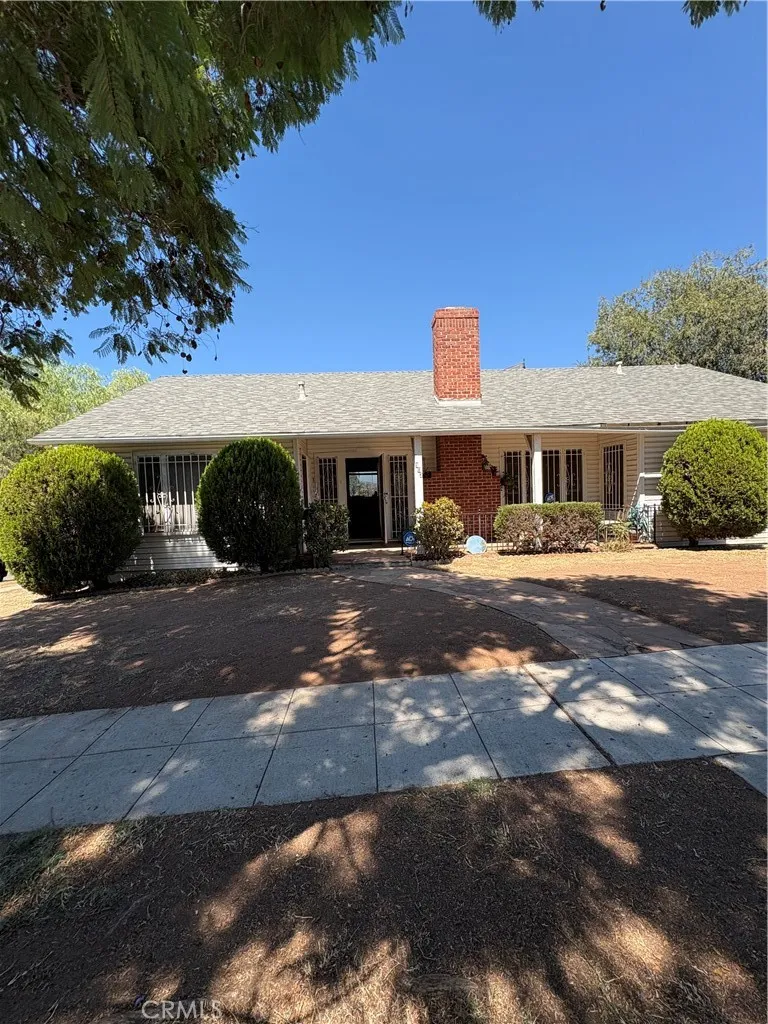 102 E 7th Escondido, CA 92025