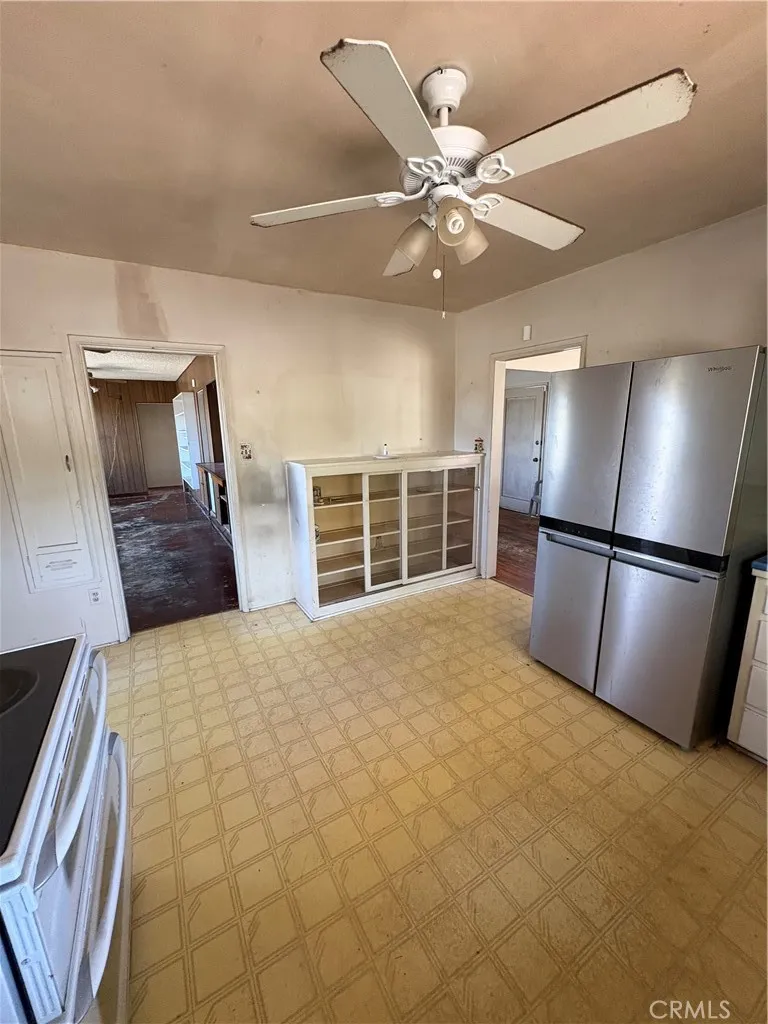 102 E 7th Escondido, CA 92025