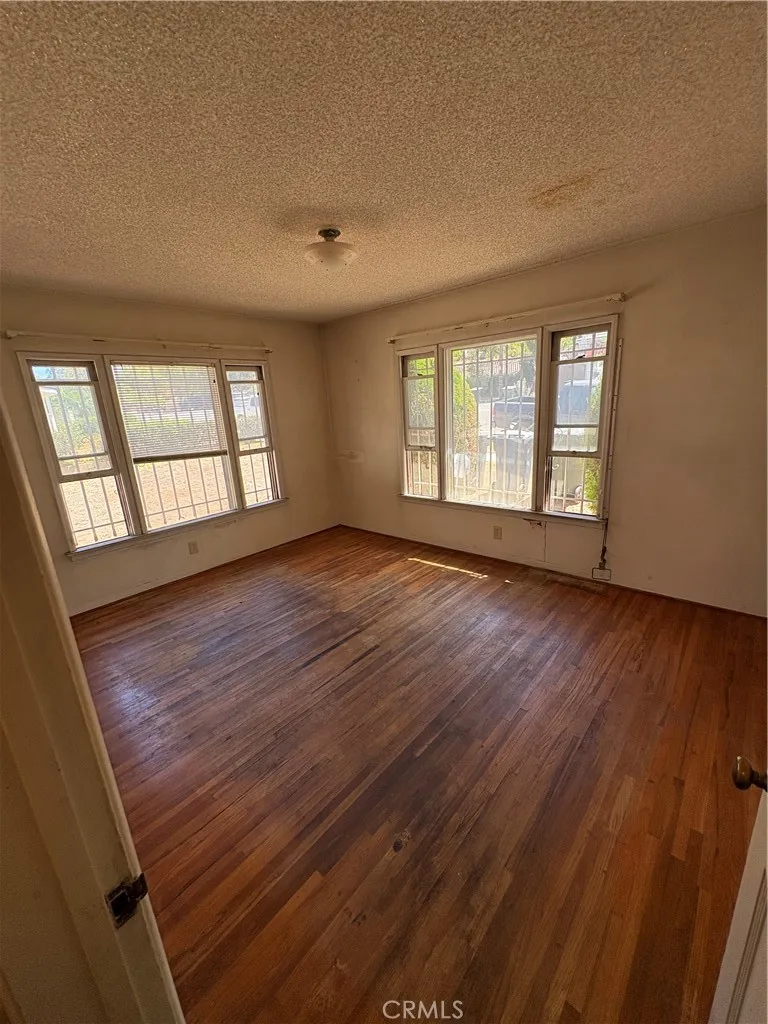 102 E 7th Escondido, CA 92025