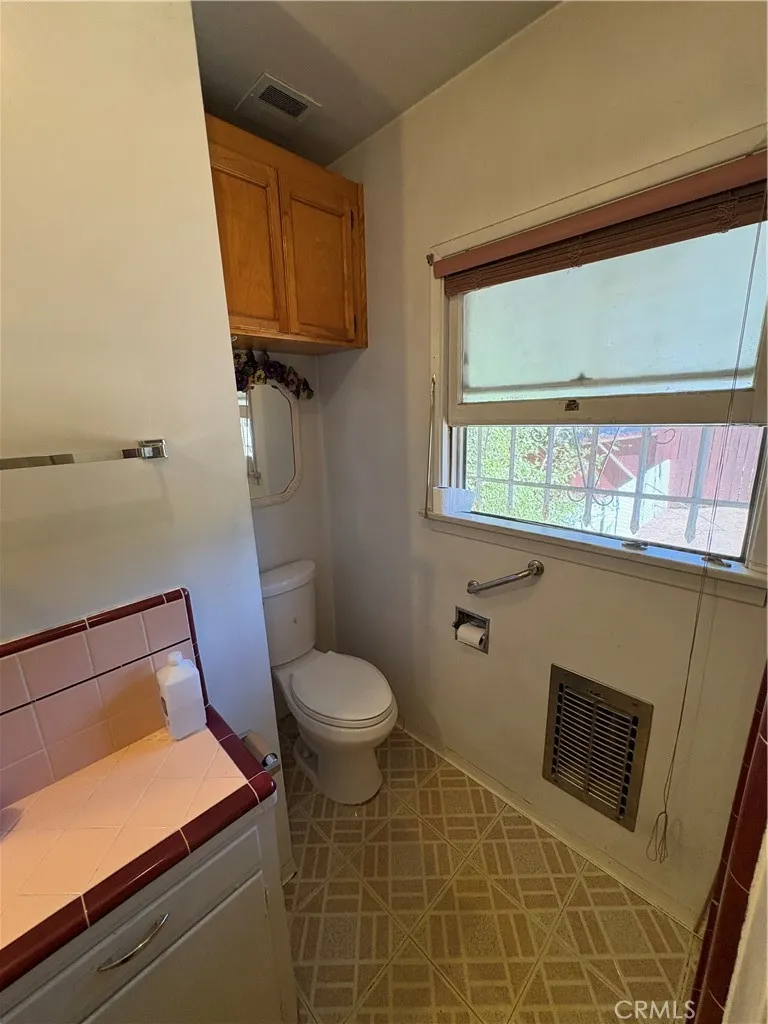 102 E 7th Escondido, CA 92025