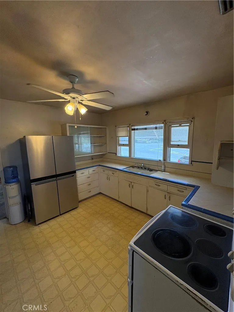 102 E 7th Escondido, CA 92025