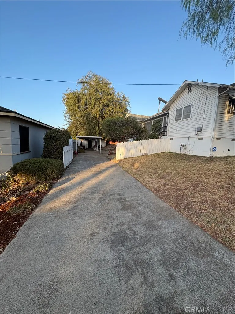 102 E 7th Escondido, CA 92025