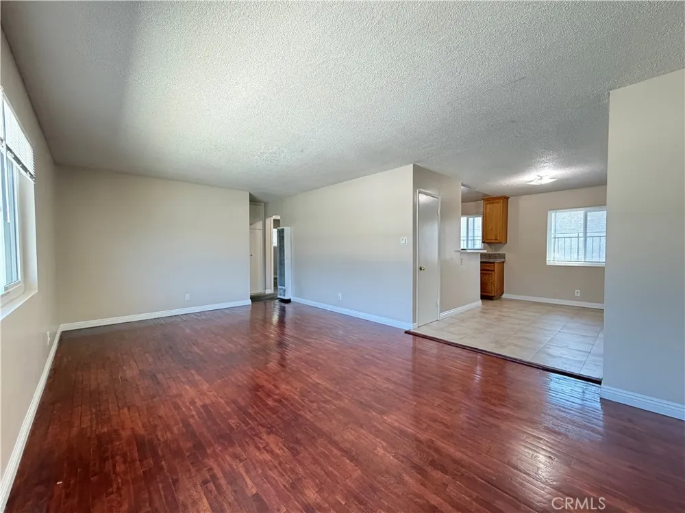 12915 Doty Avenue #C Hawthorne, CA 90250