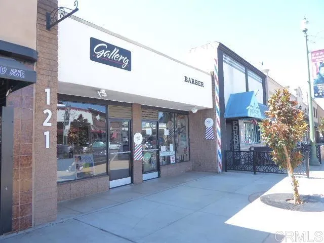 121 W. GRAND AVE #2 Escondido, CA 92025