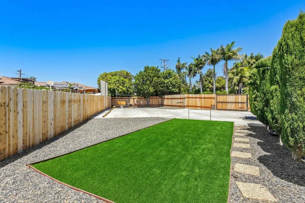 5590 Shasta Lane La Mesa, CA 91942