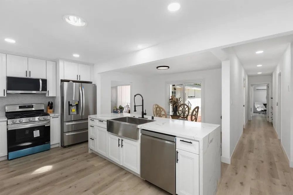 5590 Shasta Lane La Mesa, CA 91942