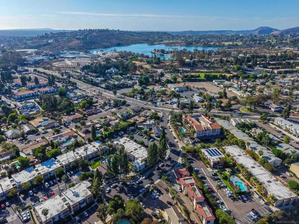5590 Shasta Lane La Mesa, CA 91942