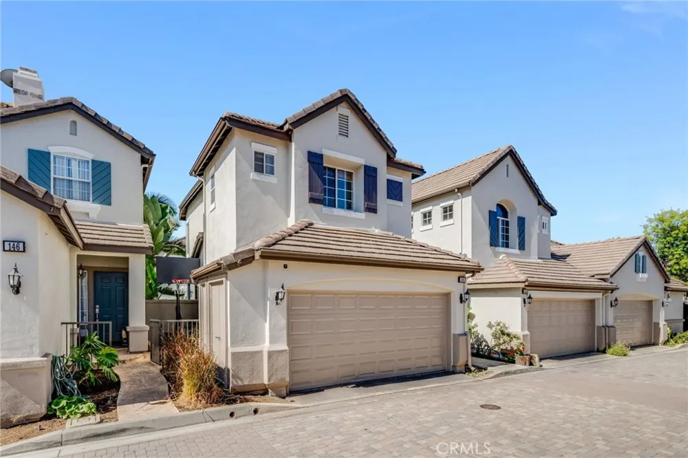 148 Seacountry Rancho Santa Margarita, CA 92688