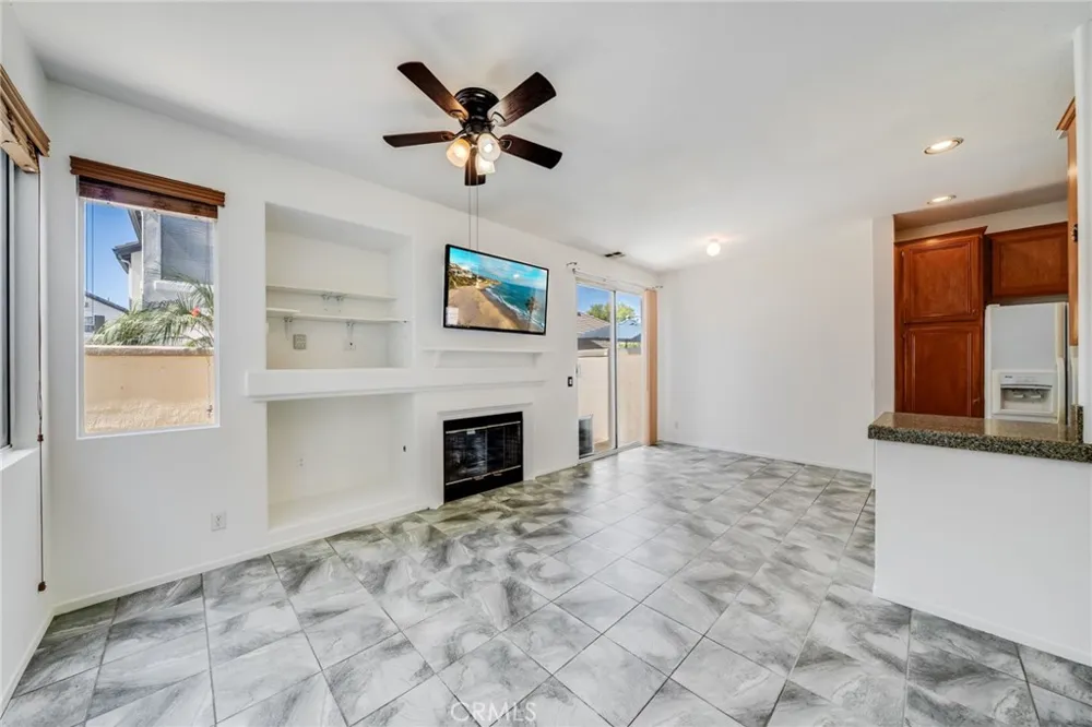 148 Seacountry Rancho Santa Margarita, CA 92688