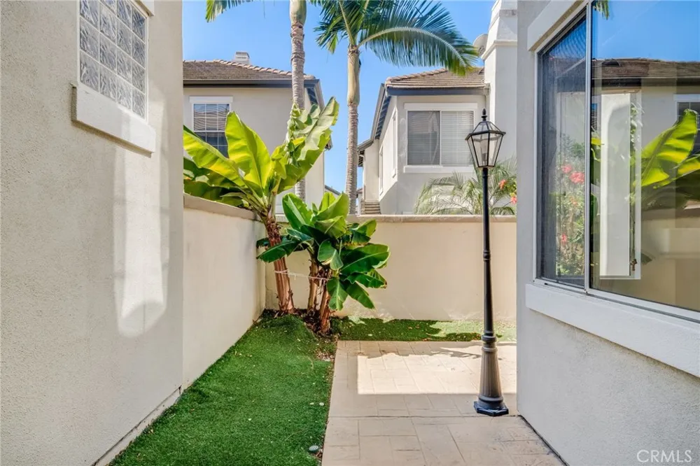 148 Seacountry Rancho Santa Margarita, CA 92688