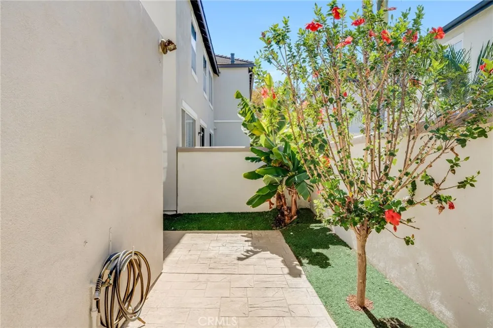 148 Seacountry Rancho Santa Margarita, CA 92688