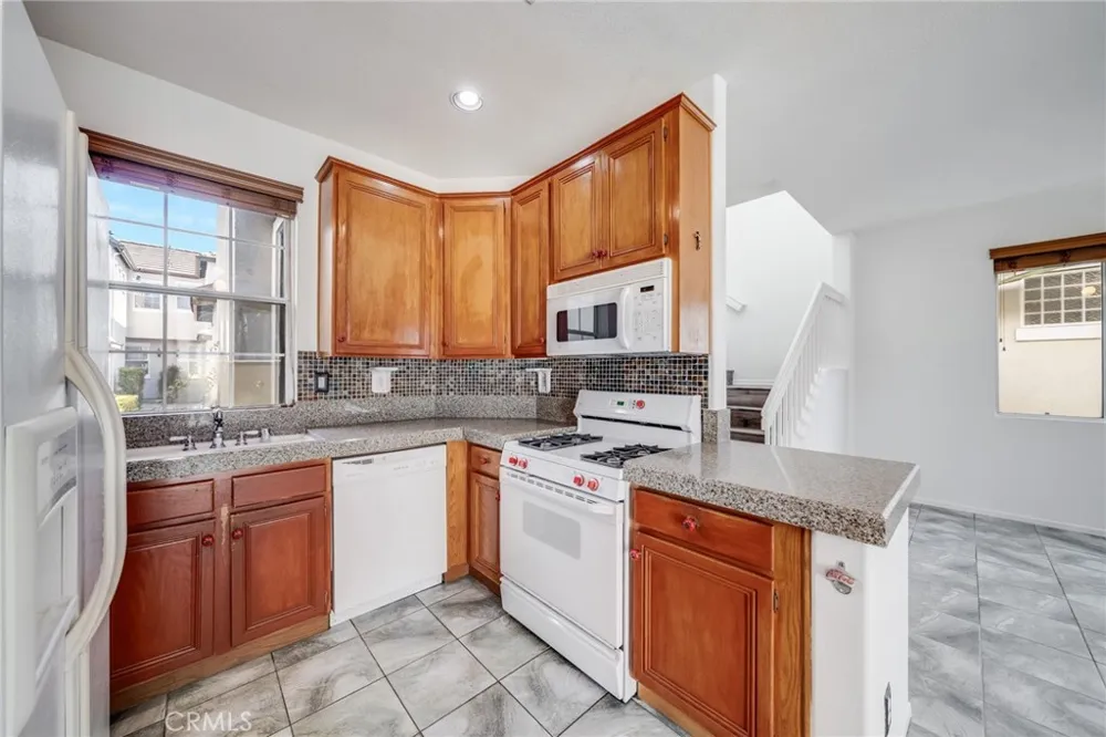 148 Seacountry Rancho Santa Margarita, CA 92688