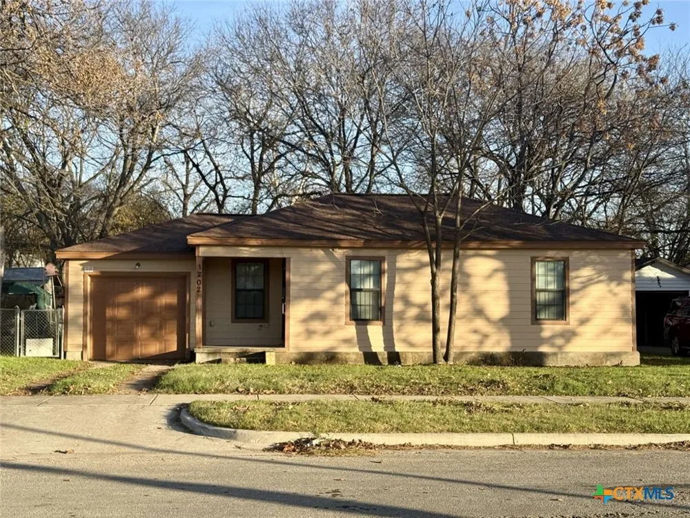 1202 Stewart Street Killeen, TX 76541