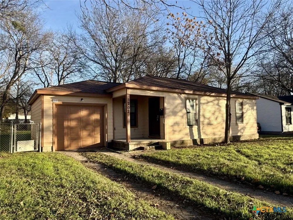 1202 Stewart Street Killeen, TX 76541