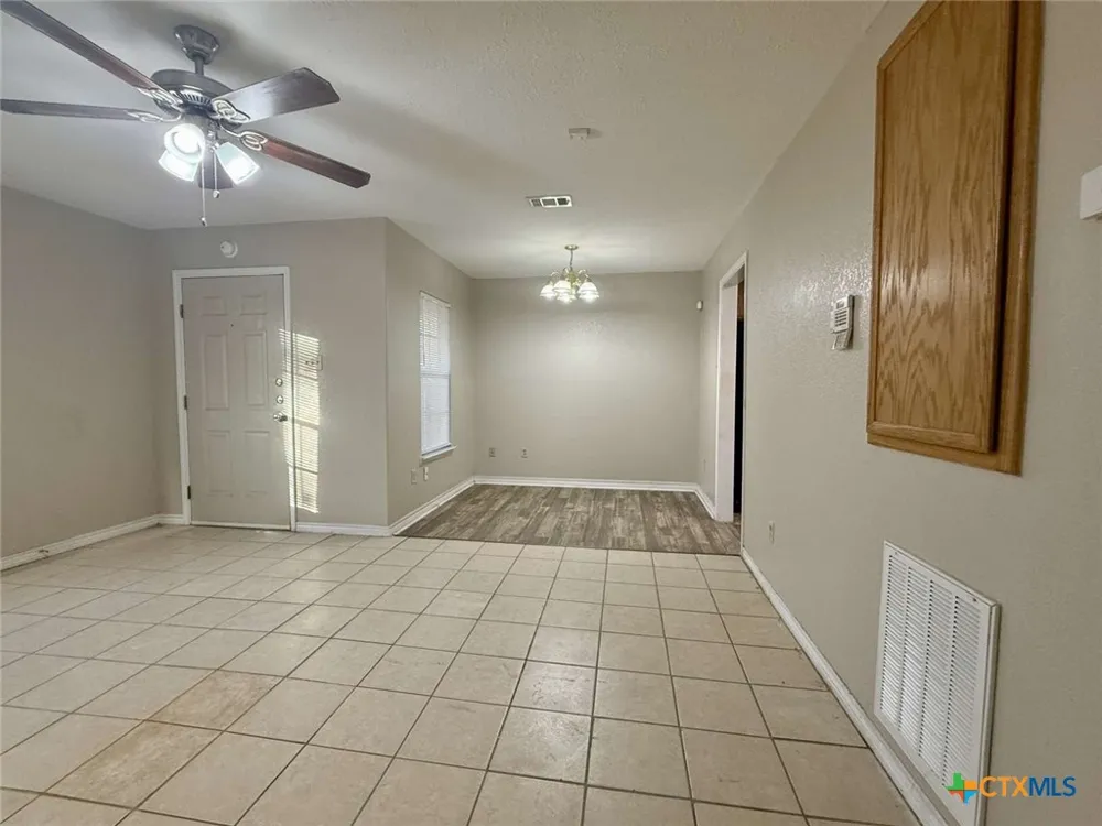 1202 Stewart Street Killeen, TX 76541