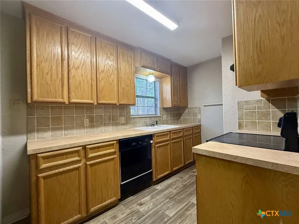 1202 Stewart Street Killeen, TX 76541