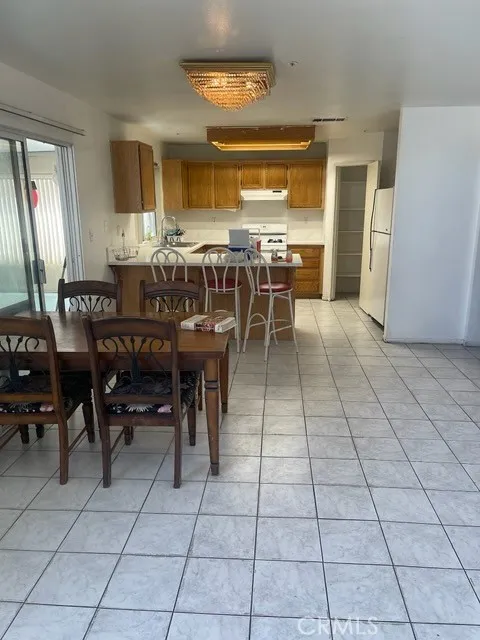 985 Windsong San Jacinto, CA 92582