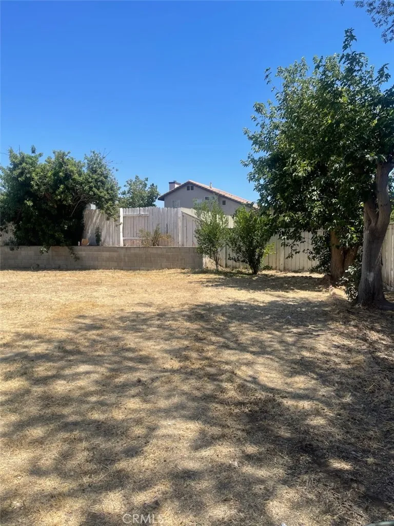 985 Windsong San Jacinto, CA 92582