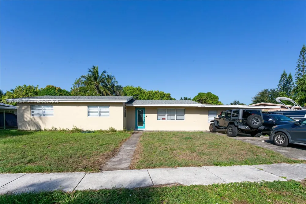1725 NW 10th Ave Fort Lauderdale, FL 33311