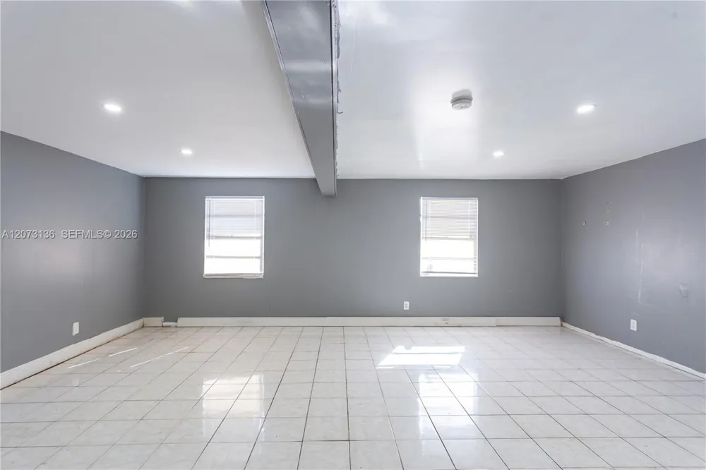 1725 NW 10th Ave Fort Lauderdale, FL 33311
