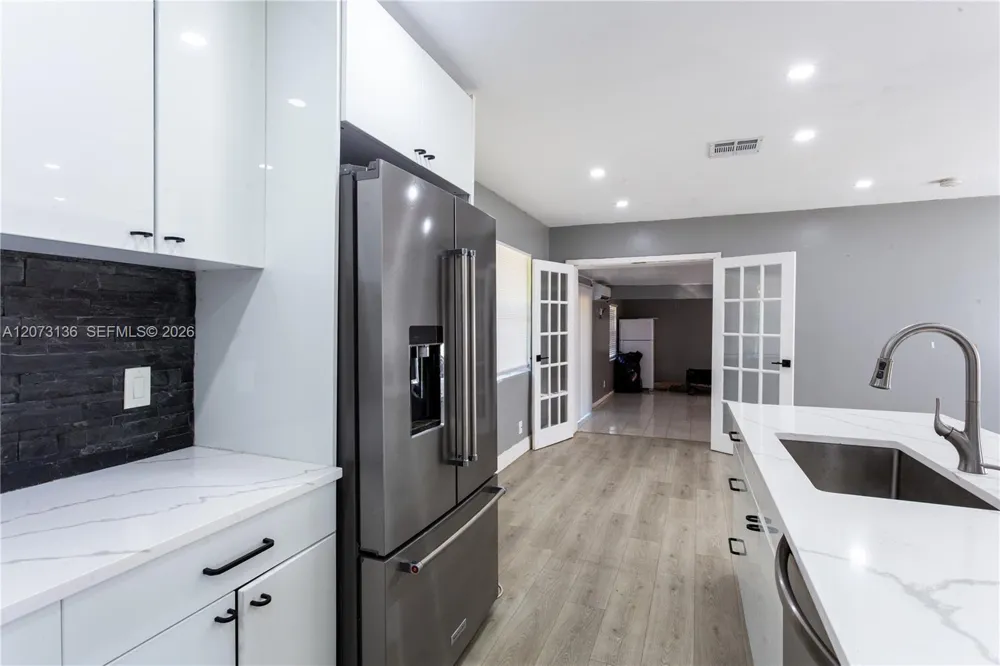 1725 NW 10th Ave Fort Lauderdale, FL 33311