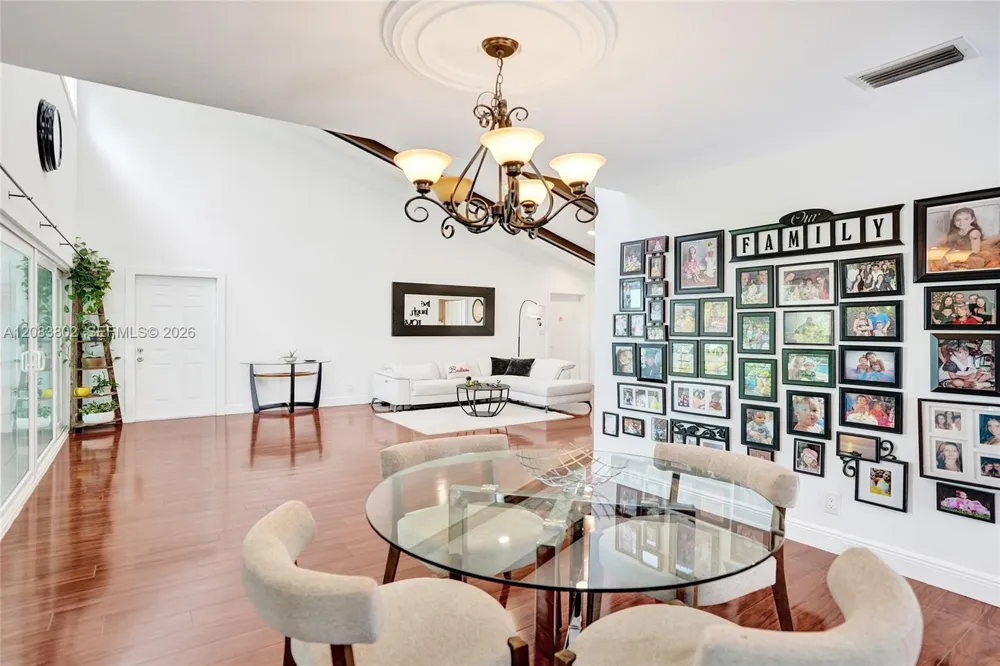6141 Old Court Rd #229 Boca Raton, FL 33433
