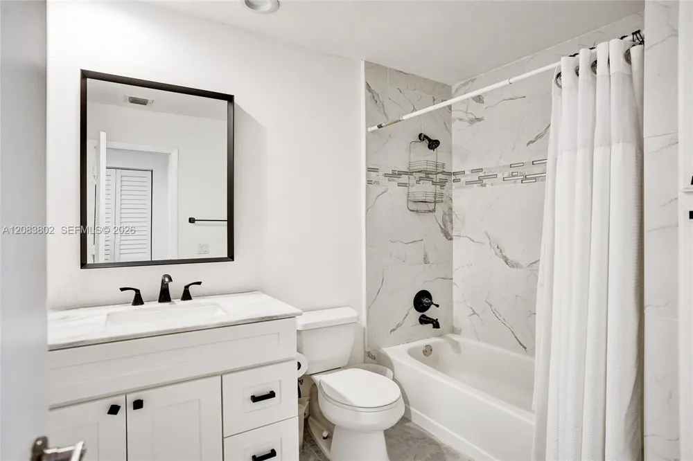 6141 Old Court Rd #229 Boca Raton, FL 33433