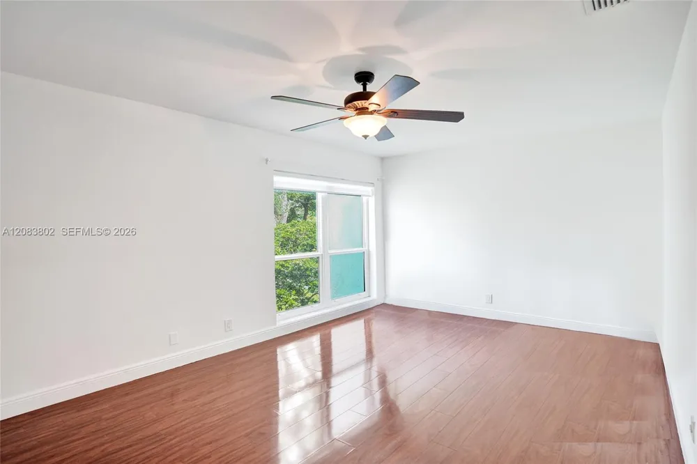 6141 Old Court Rd #229 Boca Raton, FL 33433
