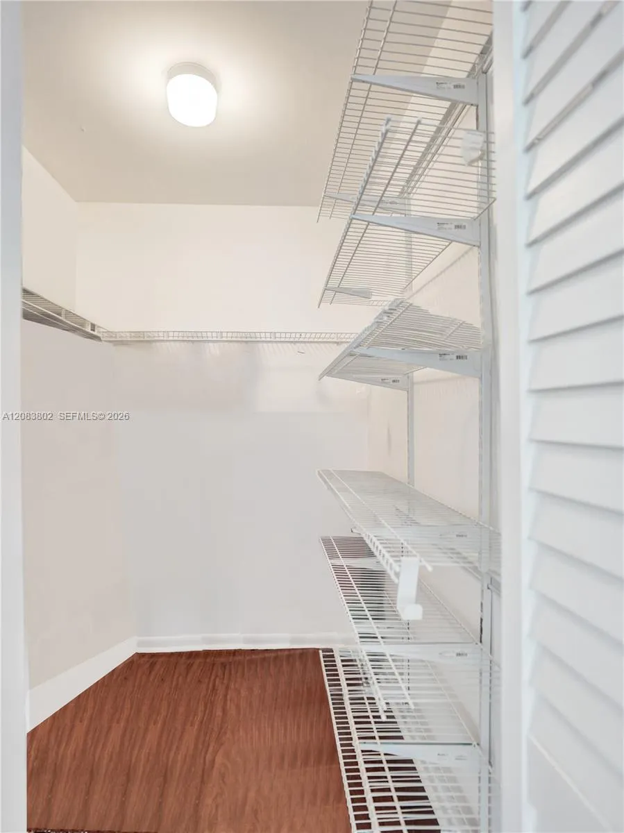 6141 Old Court Rd #229 Boca Raton, FL 33433