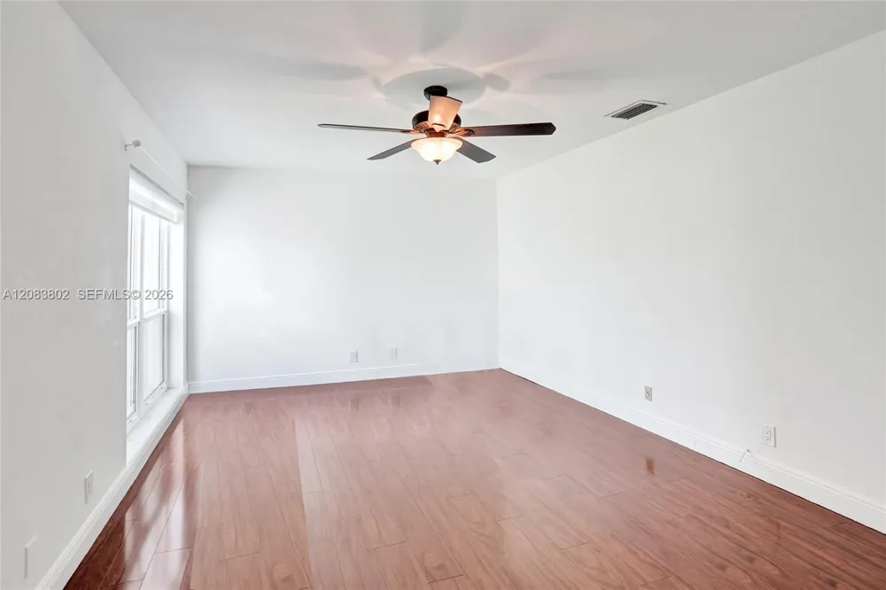 6141 Old Court Rd #229 Boca Raton, FL 33433