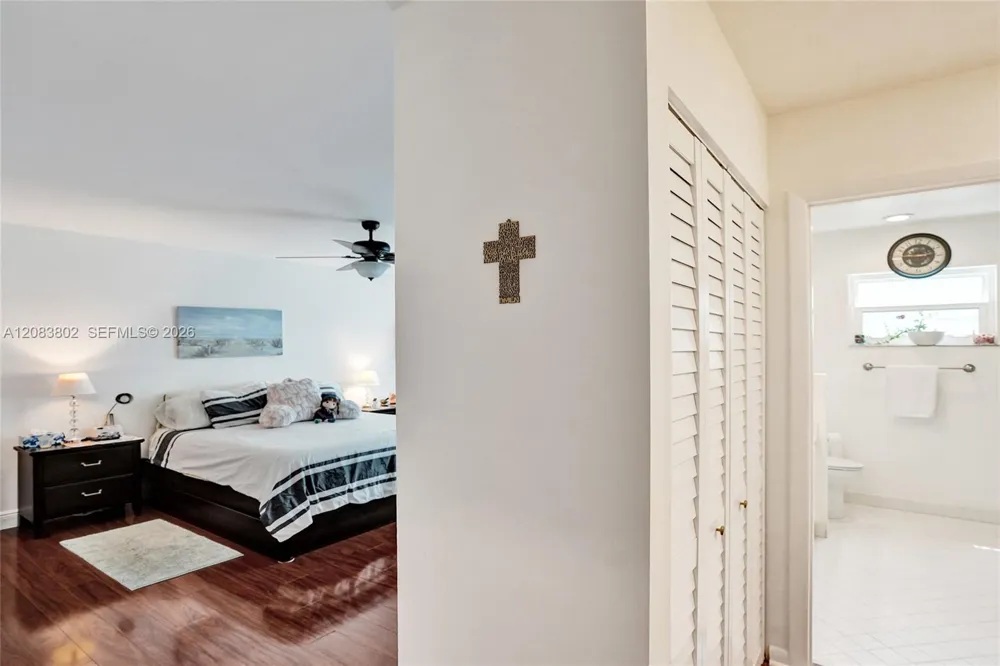 6141 Old Court Rd #229 Boca Raton, FL 33433