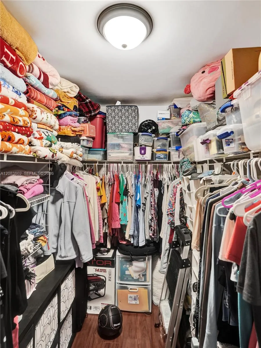 6141 Old Court Rd #229 Boca Raton, FL 33433