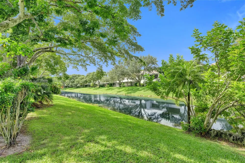 6141 Old Court Rd #229 Boca Raton, FL 33433