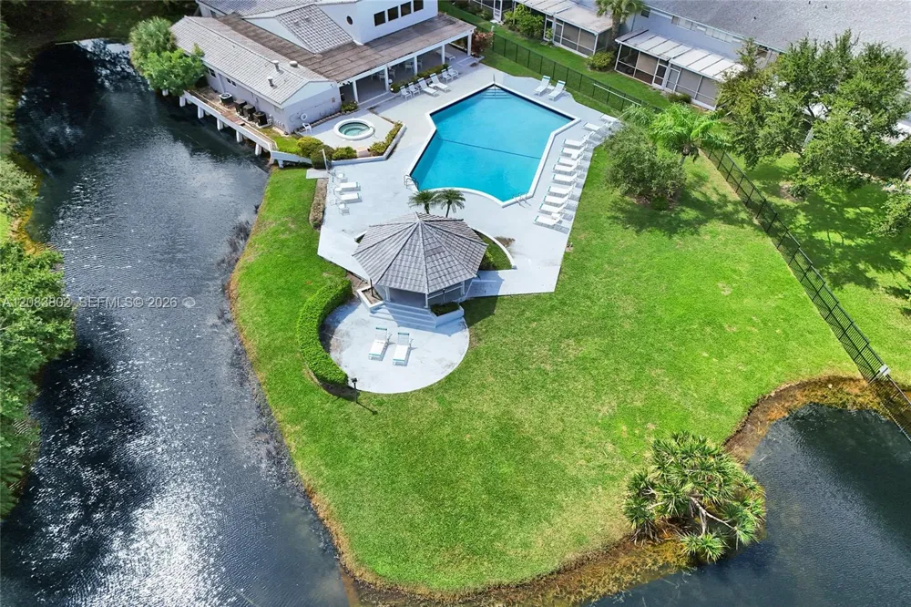 6141 Old Court Rd #229 Boca Raton, FL 33433