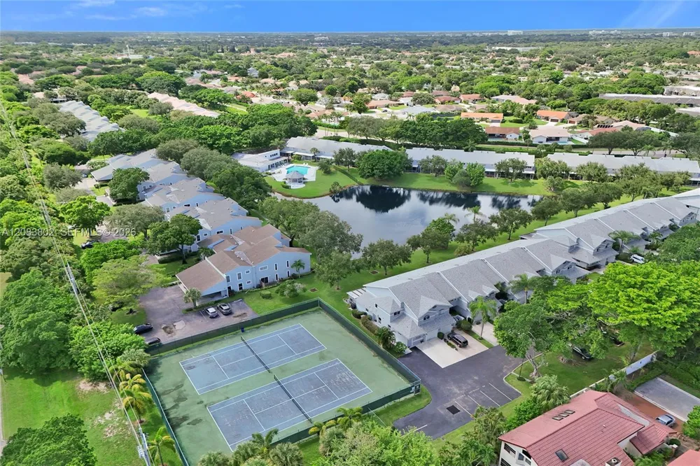 6141 Old Court Rd #229 Boca Raton, FL 33433