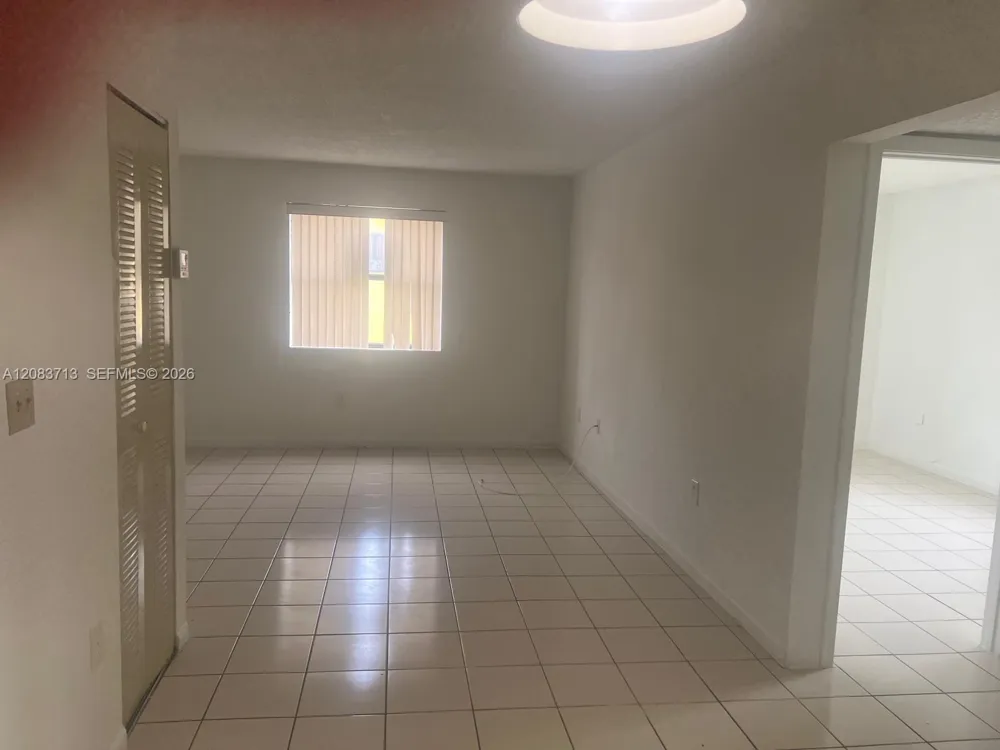 560 NW 114th Ave #204 Sweetwater, FL 33172