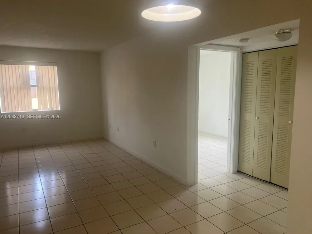 560 NW 114th Ave #204 Sweetwater, FL 33172