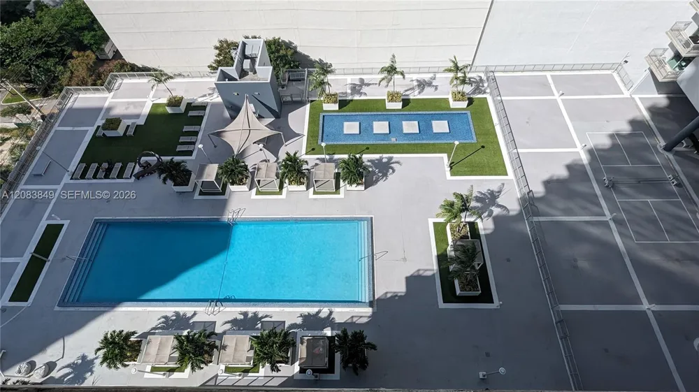 690 SW 1st Ct #1928 Miami, FL 33130