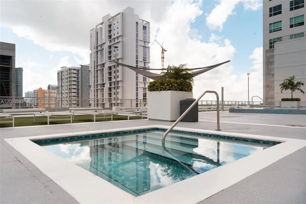690 SW 1st Ct #1928 Miami, FL 33130