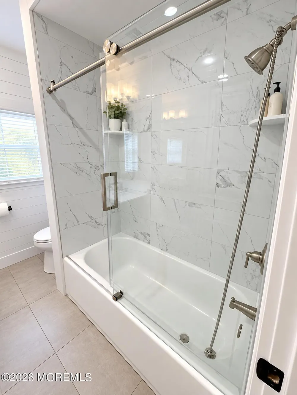 18 Branch Road Oakhurst, NJ 07755
