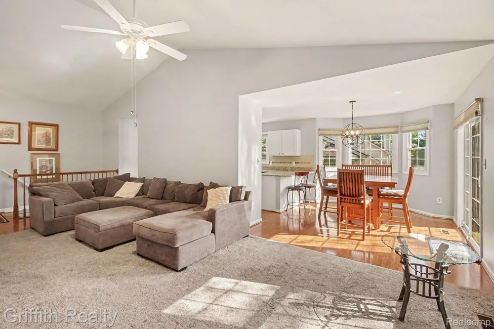 216 Sisu Knoll Drive Brighton City, MI 48116