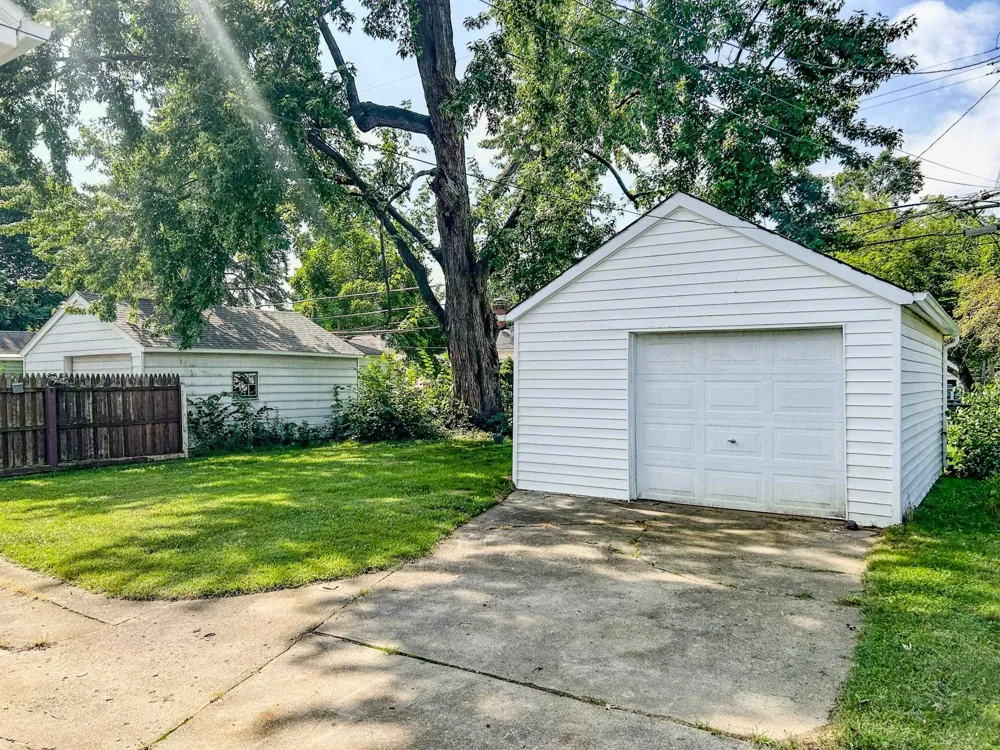 3505 Gratiot Avenue Flint City, MI 48503
