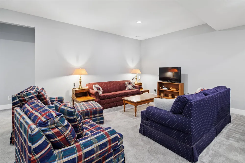 556 Shore Drive #14 South Haven City, MI 49090