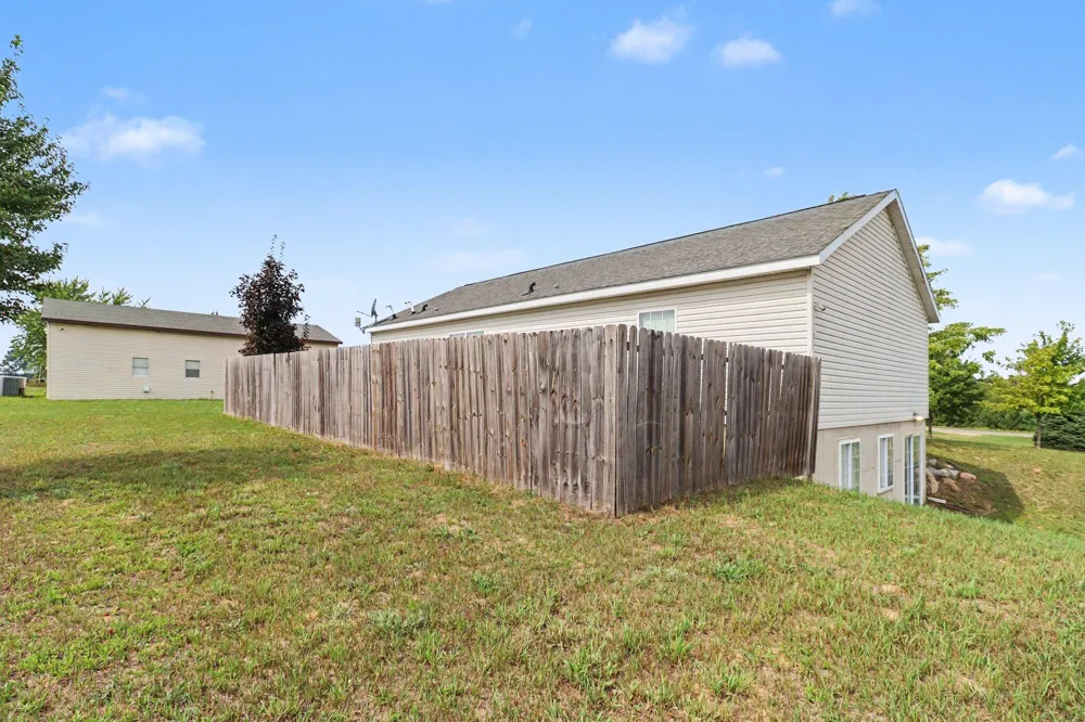 14743 Jefferson Road Deerfield Township, MI 49336