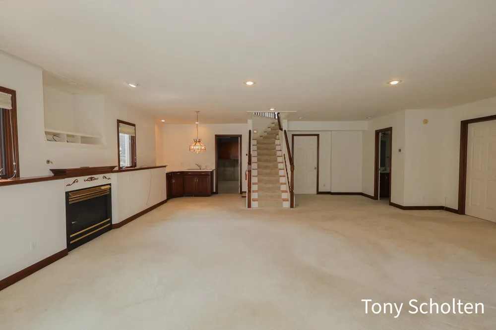 6256 Springmont Drive #39 Georgetown Charter Township, MI 49426